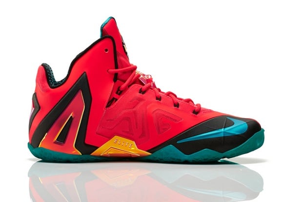 lebron 11 hero