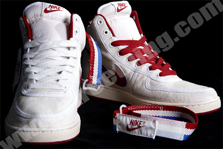 Nike Vintage Vandal High - Red / White / Blue | SneakerFiles