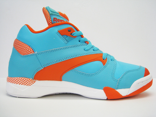 Reebok Pump Court Victory Aqua / Orange | SneakerFiles