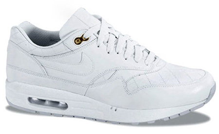 white leather air max 1