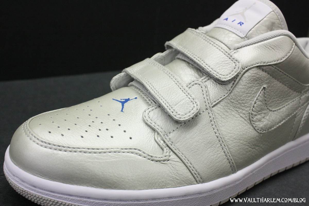 Forudsætning opnå ring Air Jordan I (1) Velcro Premier Low - Jetstream / Blue - Sapphire |  SneakerFiles