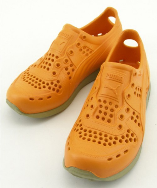 crocs foam shoes
