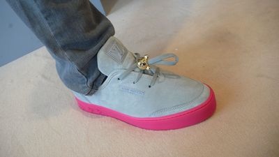 kanye west womens shoes