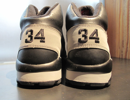 bo jackson shoes black grey
