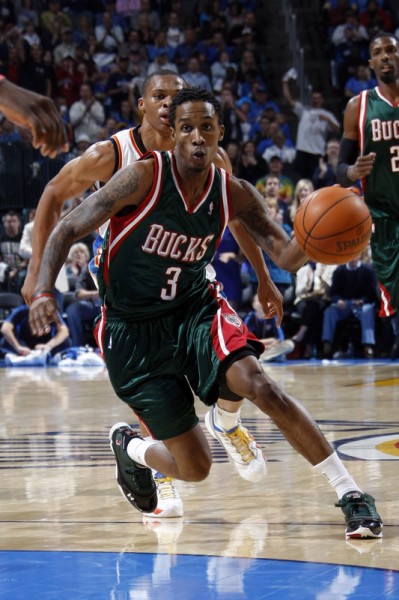 Brandon Jennings Signs With Under Armour