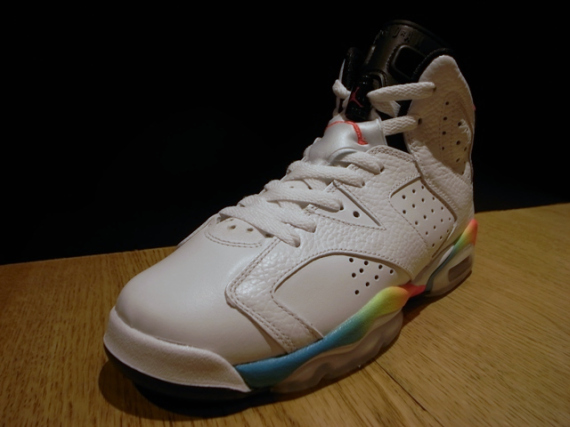 Air Jordan VI (6) GS – White / Pink Flash – Volt – Marine Blue