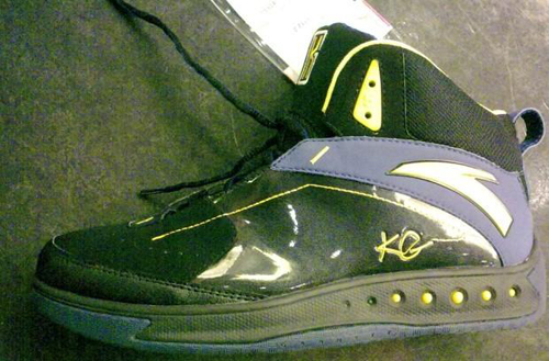 Kevin Garnett's Anta Signature- SneakerFiles