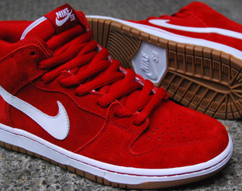 nike sb dunk red and white