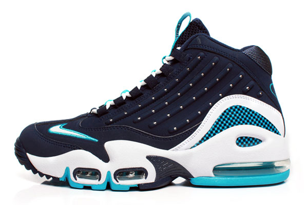 Release Reminder: Nike Air Griffey Max 