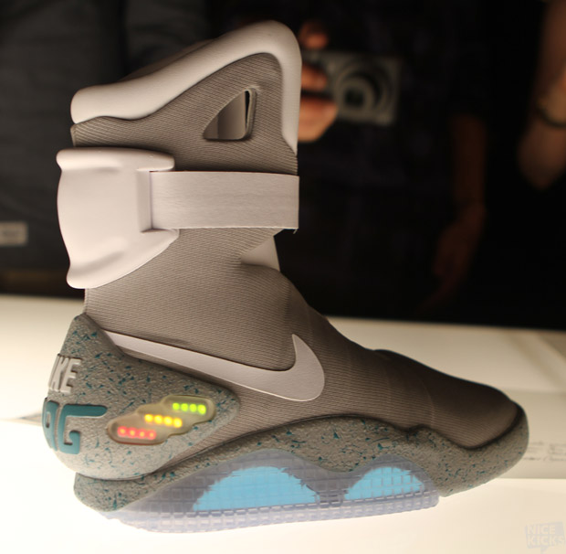 pictures of nike air mags