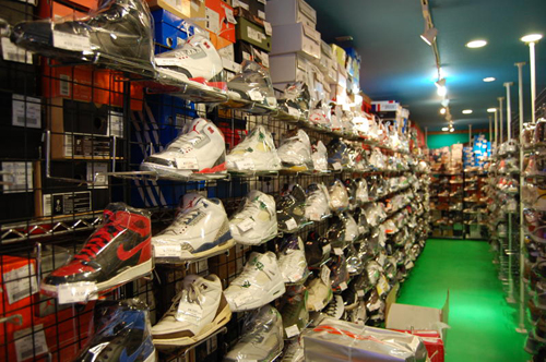 sneakers shop rome