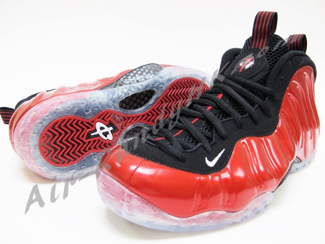 nike air foamposite one metallic red