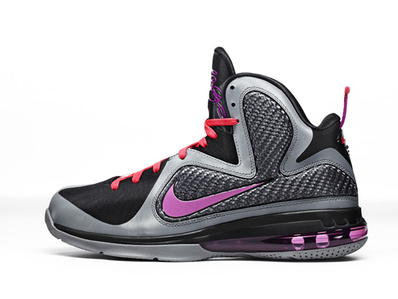 Release Reminder: Nike LeBron 9 \