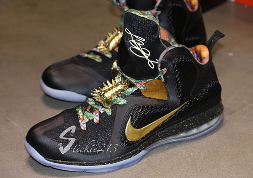 lebron 10 watch the throne