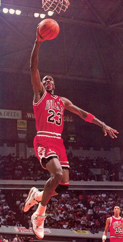 Michael Jordan In The "White Cement" Air Jordan Retro IV (4) | SneakerFiles