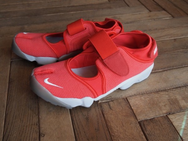 Nike Air Rift 'Action Red/Neutral Grey 