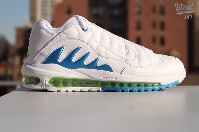 Release Reminder: Total Griffey Max 'White/Neptune Blue' SneakerFiles