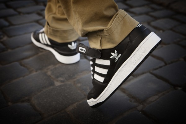 adidas forum low rs