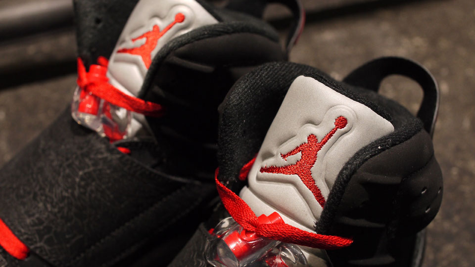 Jordan Son of Mars: Black - Varsity Red - Another Look - Air Jordans,  Release Dates & More