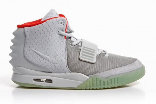 Nike Air Yeezy 2 'Wolf Grey/Pure Platinum' - Another Look | SneakerFiles