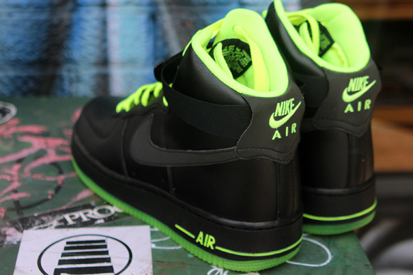 air force 1 black volt