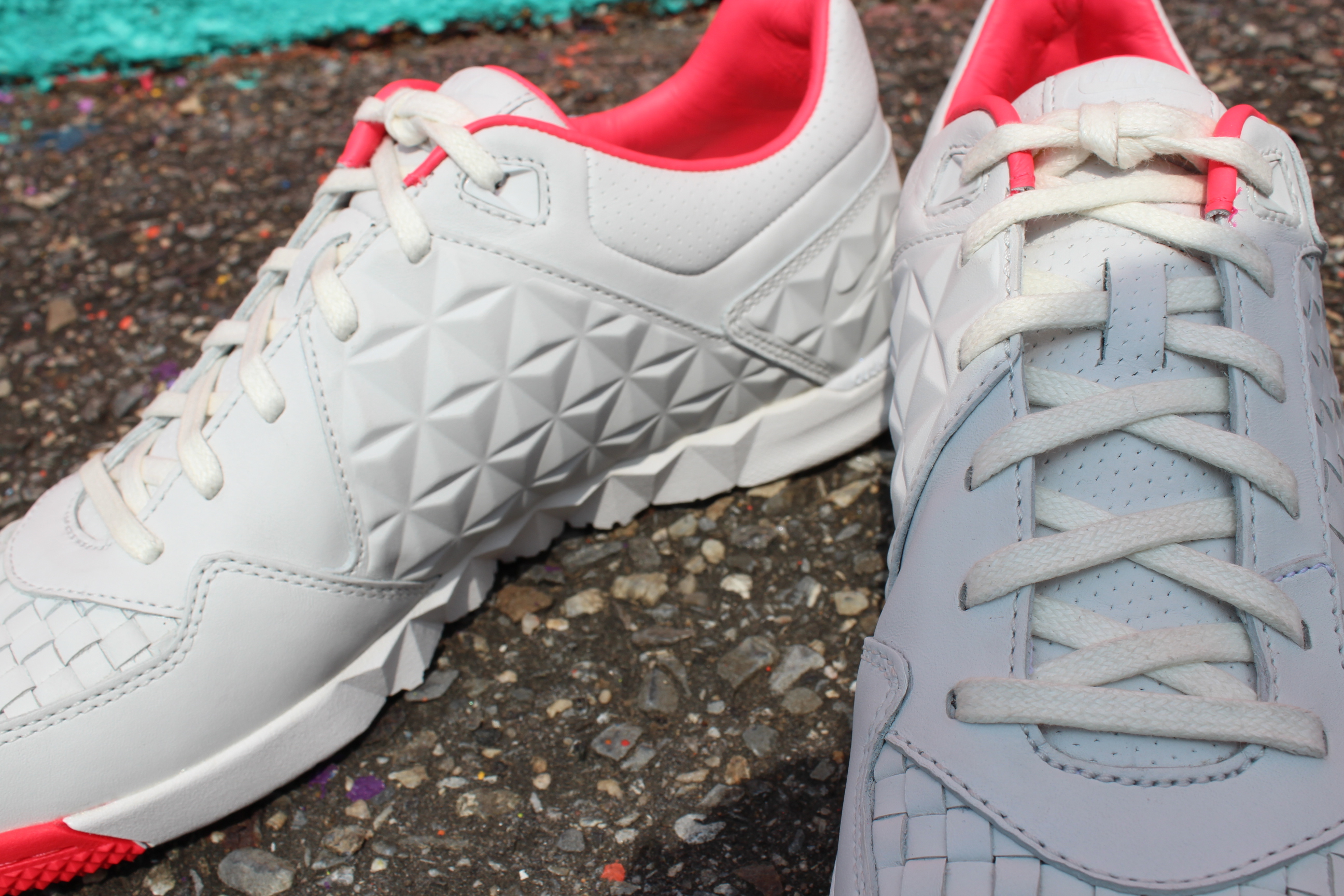 nike street gato woven