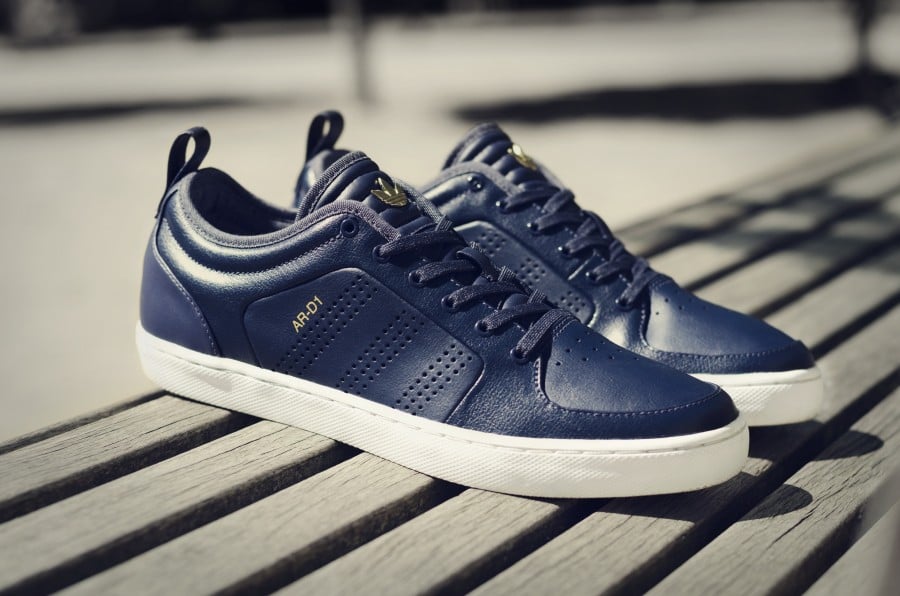 adidas Originals AR D1