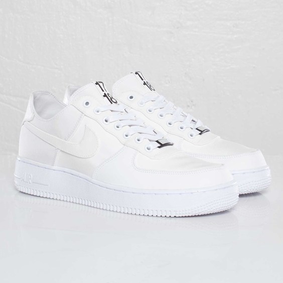Dover Street Market x Nike Air Force 1 