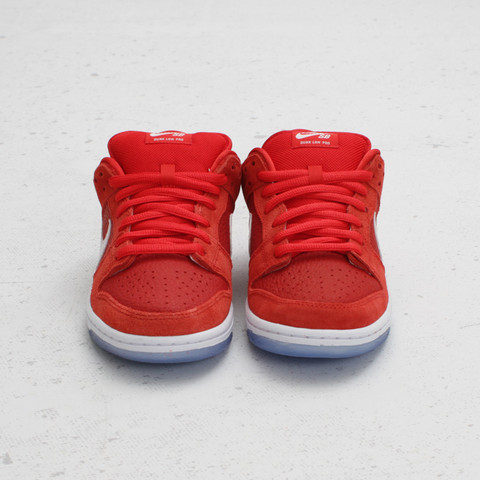 nike sb dunk low challenge red
