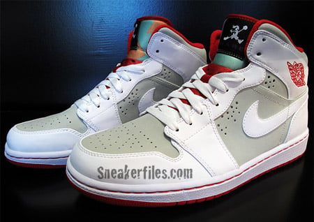 Air Jordan I (1) Retro – Hare Detailed Look