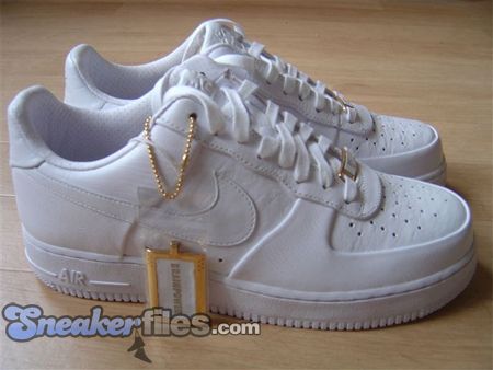 Nike Air Force 1 Supreme – Brainpower