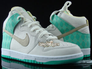 Nike Dunk High Ice Green