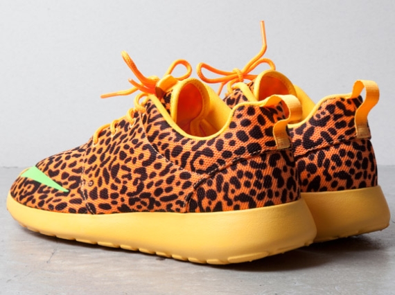 nike roshe run orange leopard