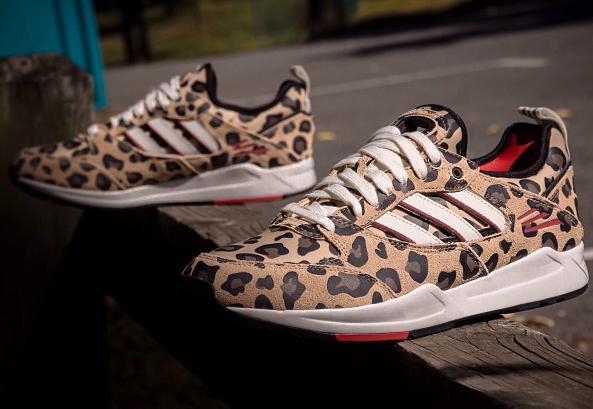 adidas tech super leopard