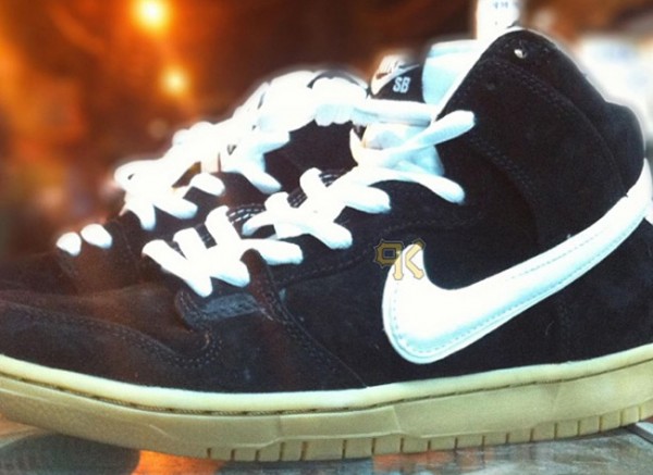 Mens black outlet nike dunks comfort