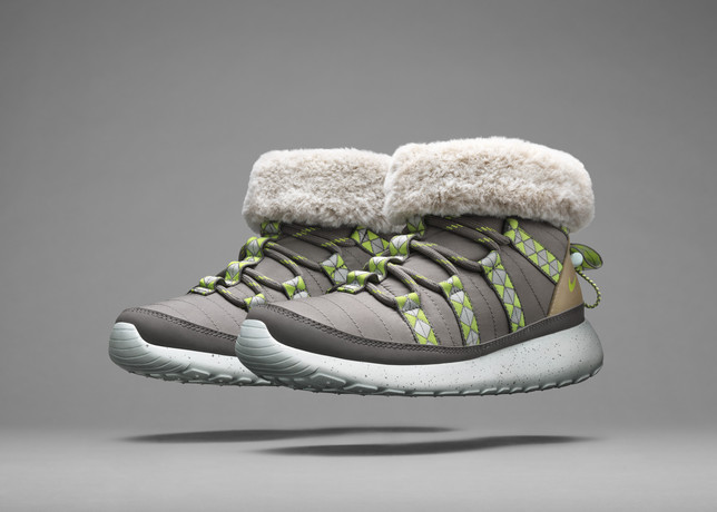 nike-sportswear-unveils-new-sneaker-boot-collection-31