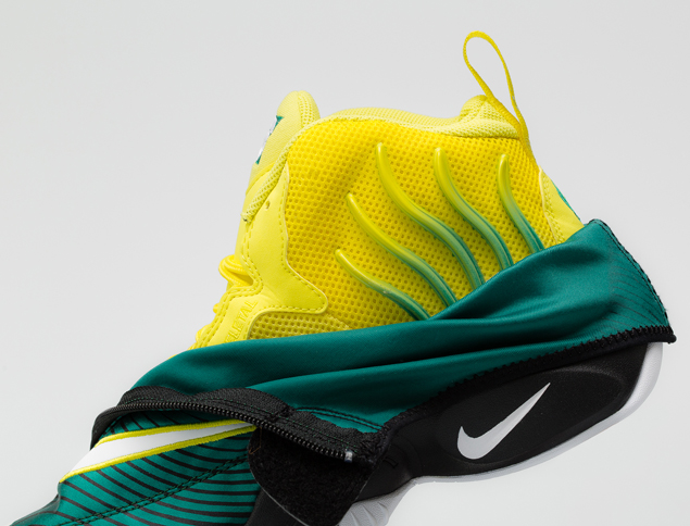 Release Reminder: Sole Collector x Nike Air Zoom Flight The Glove QS ...