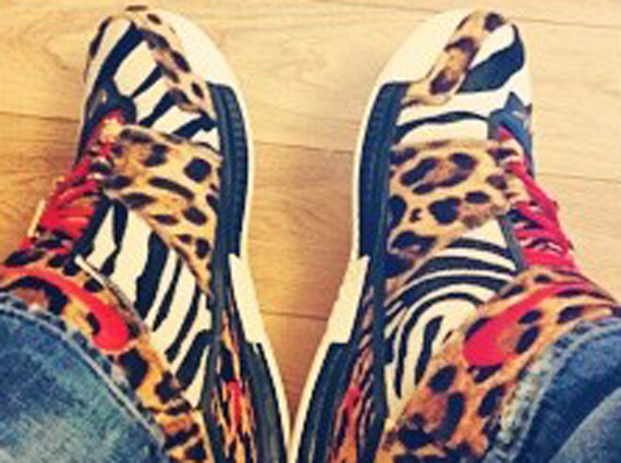 lebron james leopard shoes