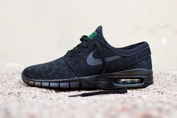 stefan janoski max black pine green