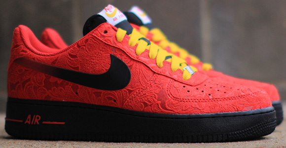 nike air force 1 red paisley