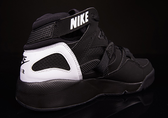 Nike Air Trainer Max 91 - Black/White | SneakerFiles