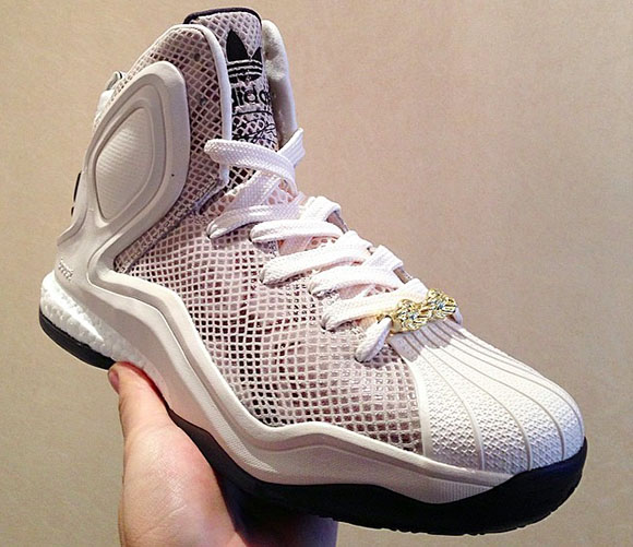 First Look: adidas D Rose 5 Boost 'All Star' | SneakerFiles