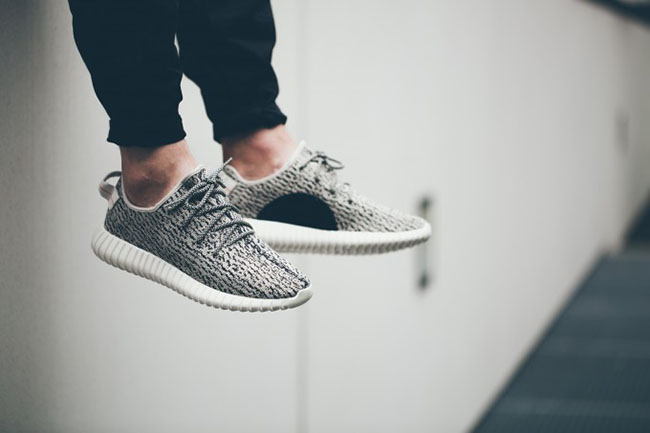 yeezy shoes outlet
