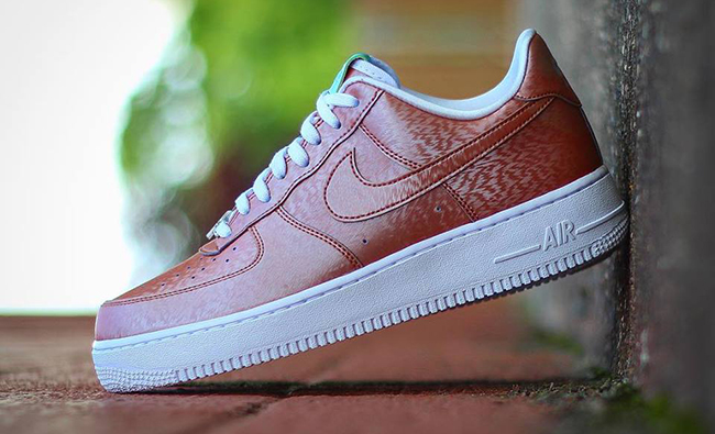 nike air force 1 statue of liberty