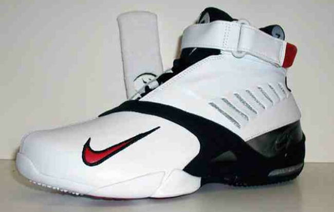 Nike Zoom Vick 1 Retro | SneakerFiles