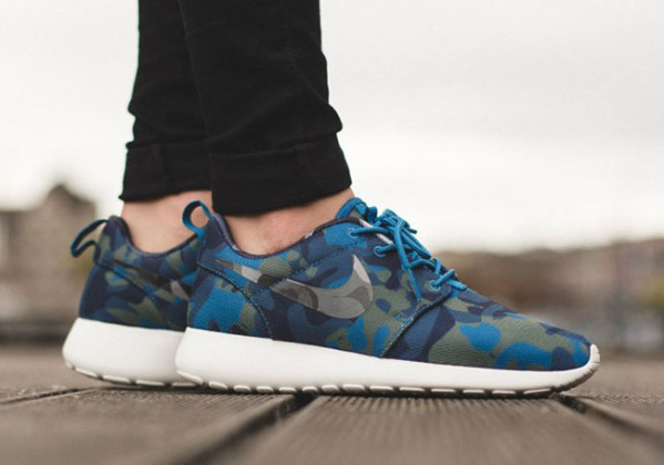 nike roshe 2 blue