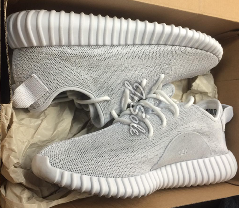 yeezy shoe white