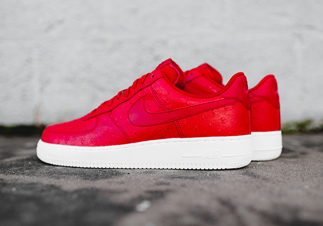 Nike Air Force 1 Ostrich Red Black 