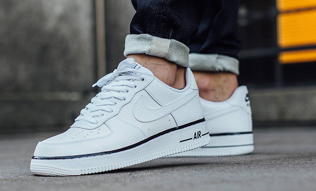 air force 1 white and black