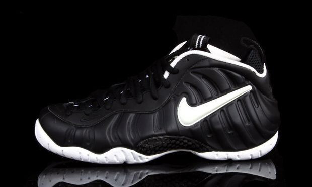 black and white foamposites release date